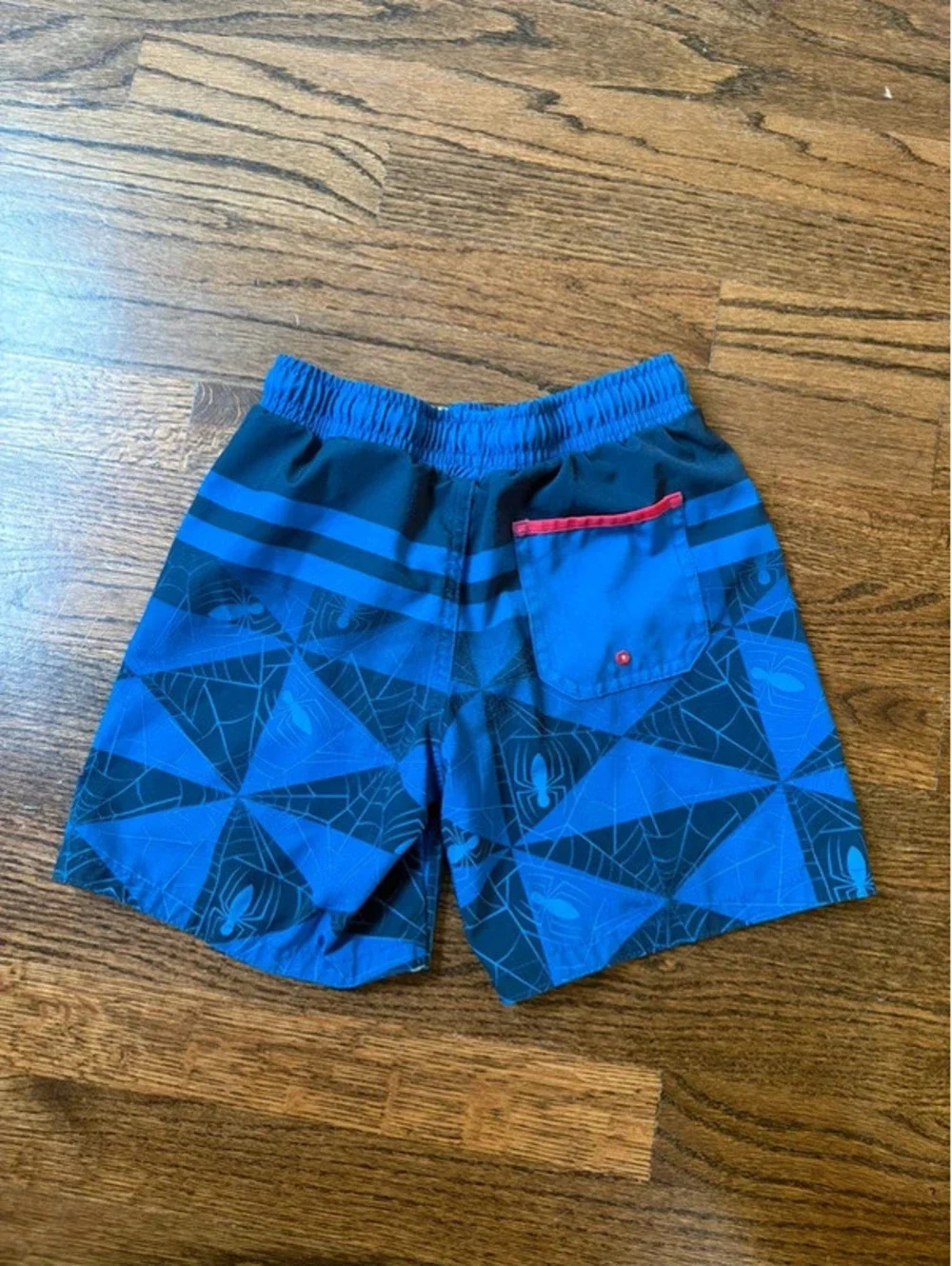 Spiderman boys’ swim shorts size 6/7